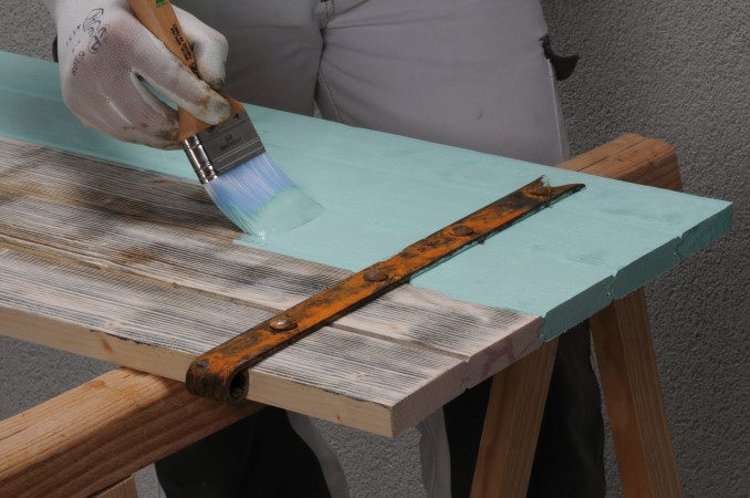 Comment peindre des volets en bois ? - Zolpan