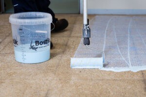 Préparation support sol avant ragréage ou réagréage intérieur, fournisseur Bostik, point de vente Zolpan